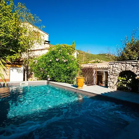 Le Jardin Aux Sources - Chateau De 4*