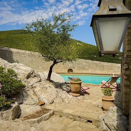 Le Jardin Aux Sources - Chateau De Vendégház 4*