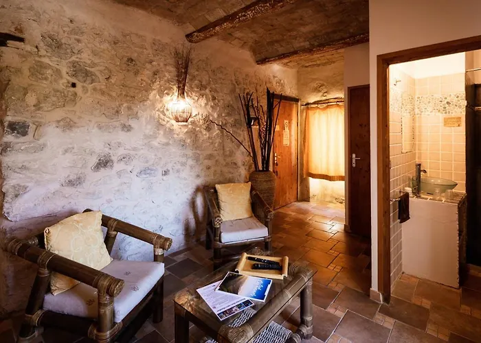 招待所 乐雅丁奥苏赛酒店 4*